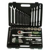 FORCE 4772 JUEGO 77 CUBOS, LLAVES, PUNTAS ESPIGA 1/4 Y 1/2" CON MALETIN NEGRO