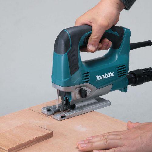 MAKITA 4327K SIERRA CALADORA 450W 500-3100RPM RECORRIDO 18MM C/ESTUCHE
